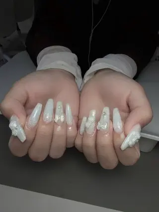 ネイル Lina nail所属・Lunaa 池袋のネイルデザイン
