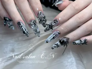 ネイル E.N🦋 長さ出し/持ち込みのネイルデザイン