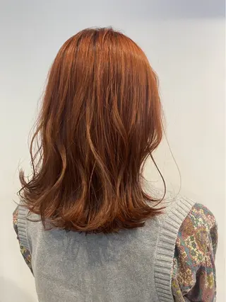 ミディアム カラー inoue hのヘアスタイル