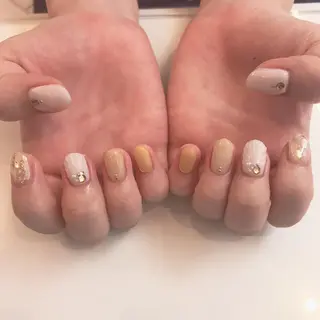 ネイル 韓国風✨髪質改善✨ 縮毛矯正✨松浦知奈美のヘアスタイル