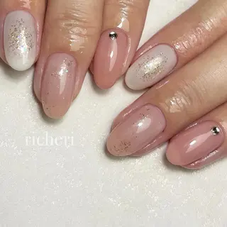 ミディアム ネイル richeri beautyのネイルデザイン