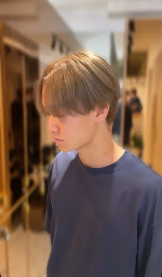 カラー メンズ フェザーパーマ/ スペインカールのヘアスタイル