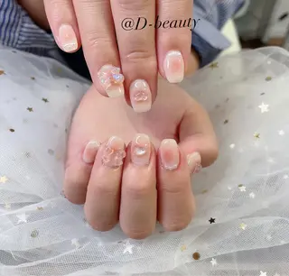 ネイル D-BEAUTY Nailsalonのネイルデザイン
