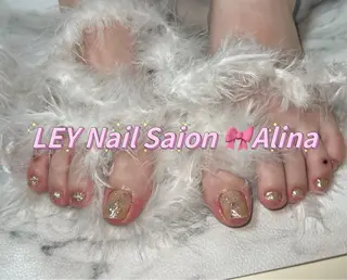 ネイル 🌼 Alinaのネイルデザイン
