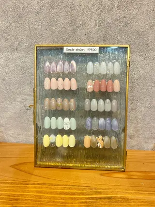 ネイル Lusso Nozomiのネイルデザイン