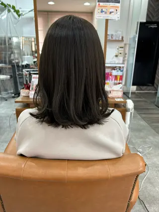 セミロング おおた きょうかのヘアスタイル