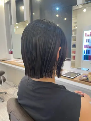 ミディアム 山下 柚奈のヘアスタイル