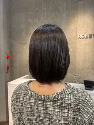 ミディアム カラー うるつやストレート パーマ🫧ちひろ🫧のヘアスタイル