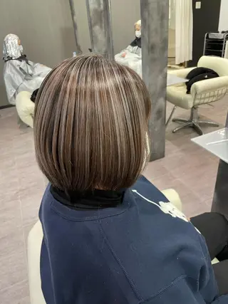 ショート カラー Merlyosaka 早川未来のヘアスタイル