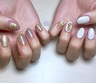 ネイル クレアトゥール華 都賀店所属・三橋 結菜のネイルデザイン