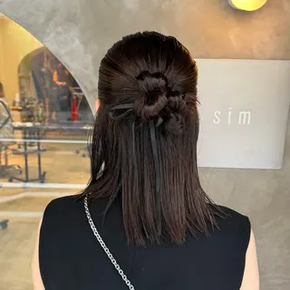 ミディアム カラー ヘアアレンジ mizu🐾 hair braceのヘアスタイル
