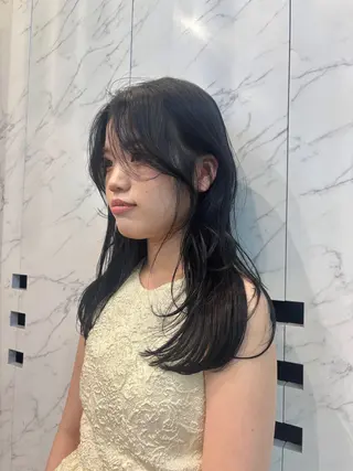 ロング カラー miu /透明感カラーのヘアスタイル