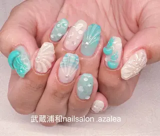 ネイル R inのネイルデザイン