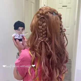 ヘアアレンジ エクステ🎀 暖色カラー🎀amiのヘアスタイル