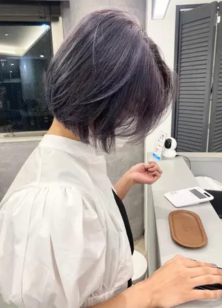 ショート カラー ヘアアレンジ 🌷FUKA🌷 まろやかハイトーンのヘアスタイル