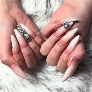 ロング mao .のネイルデザイン