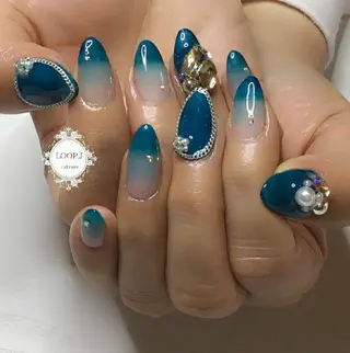 ネイル おおくぼ めぐみのネイルデザイン