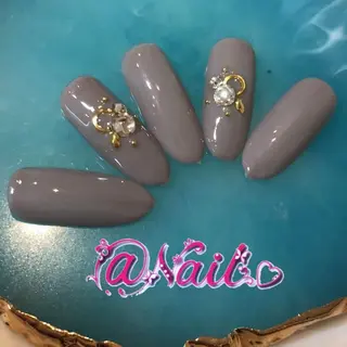 ネイル 小尾 栞のネイルデザイン