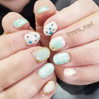 ネイル trees_ nailのネイルデザイン