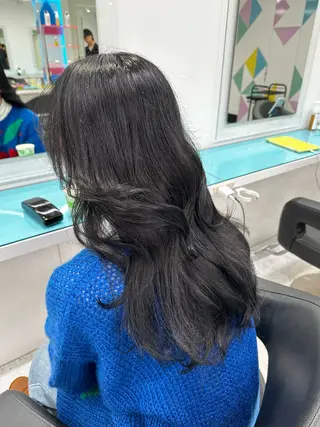 ロング カラー ヘアアレンジ 艶カラー/ハイトーン /レイヤーカットのヘアスタイル