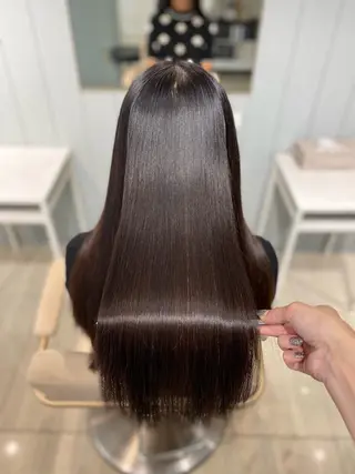 ロング パーマ 韓国風レイヤーカット 💎髪質改善"yuiのヘアスタイル