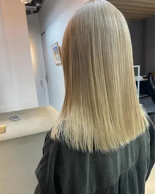 セミロング カラー mee.表参道所属・ボブ/ショート /パーマ/shinのヘアスタイル