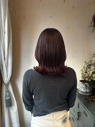 ミディアム 🍒サクラ🍒 /透明感カラー/艶髪のヘアスタイル