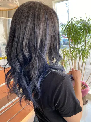 カラー 牧野 佳樹のヘアスタイル
