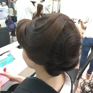 ヘアアレンジ laera 佐藤のヘアスタイル