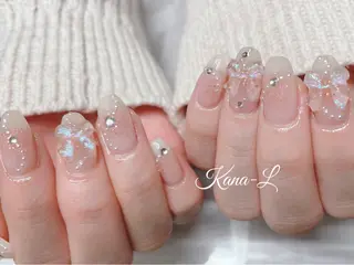 ネイル 芦辺 香奈のネイルデザイン