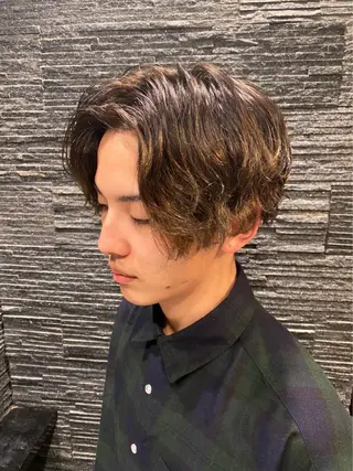 ミディアム 杉本 和大のヘアスタイル