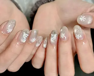 ネイル エリ🫧 nail池袋東口のネイルデザイン