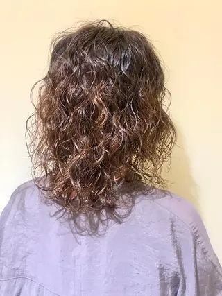 ミディアム カラー パーマ さかい なつみのヘアスタイル