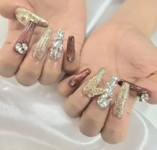 ネイル 河野ちえ (雑誌掲載サロン)のネイルデザイン