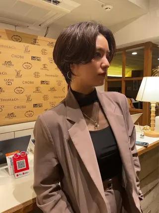 ショート パーマ 吉田 光佑のヘアスタイル