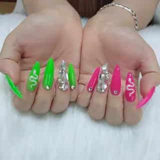 ネイル 森 ネイルサロンのネイルデザイン