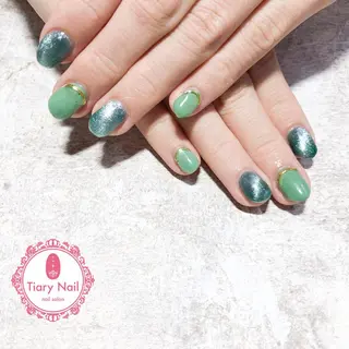 ネイル tiarynail K Kのネイルデザイン