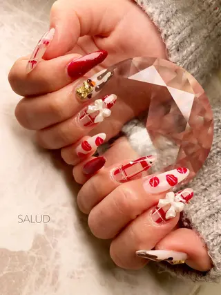 ネイル Nail Salon SALUDのネイルデザイン