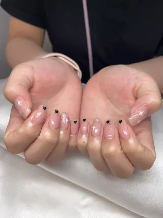 ネイル Ui_Amor (パラジェル)のネイルデザイン