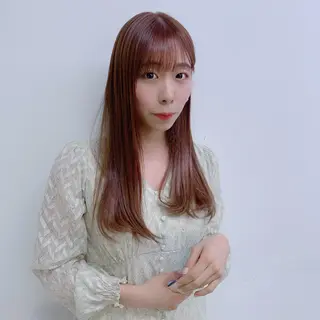 セミロング カラー くすみミルクティー／ ブラウン🪡TOWAのヘアスタイル