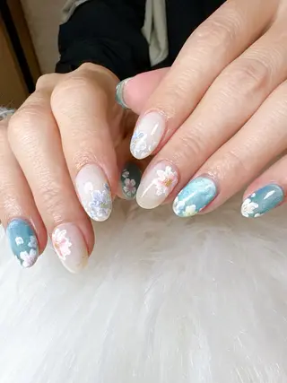 ネイル ECLAT エクラ所属・寺山 千鶴のネイルデザイン