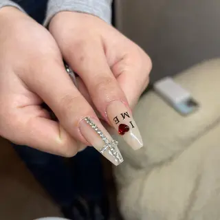 ネイル piu所属・piu __Hazukiのネイルデザイン