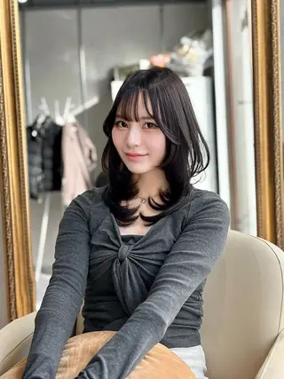 ミディアム Maison髪質改善 レイヤー/三宮のヘアスタイル