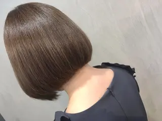 ミディアム カラー 🩷🍭中津・梅田 エリア🍬💜のヘアスタイル