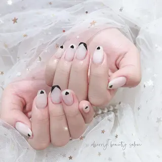 ミディアム SAKURA 🍒のネイルデザイン