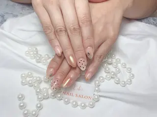 ネイル 💕鈴木ユリ パラジェル/オフ無料のネイルデザイン