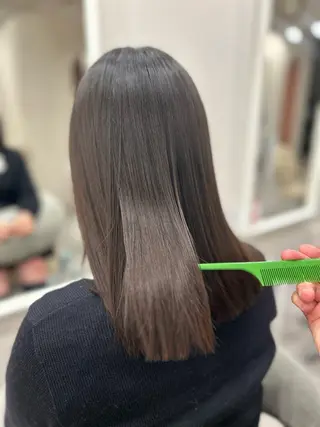 セミロング ULUA吉祥寺店所属・ULUA ひまりのヘアスタイル