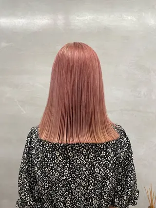 セミロング カラー 鶴井 美空のヘアスタイル