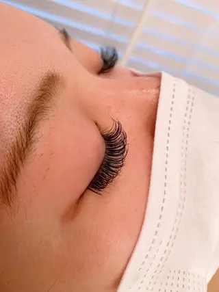 マツエク・マツパ Lucia 深野のマツエク・マツパデザイン