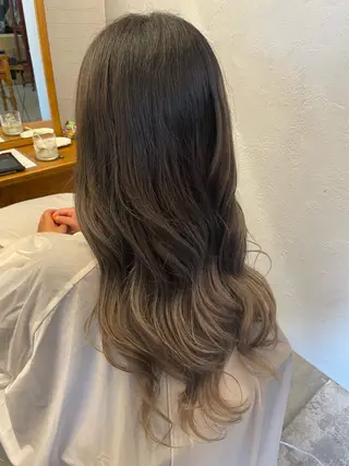 ロング カラー 髪質改善カラー🫧 西岡 有希のヘアスタイル